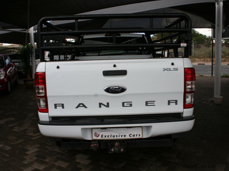Ford Ranger E/Cab 3.2 a/t 4x4 XLS in Namibia