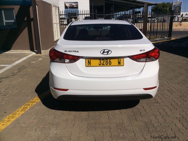 Hyundai Elantra 1.6 in Namibia