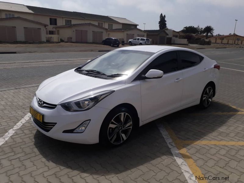 Hyundai Elantra 1.6 GLS in Namibia