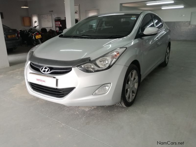 Hyundai Elantra 1.8 Gls/executive in Namibia