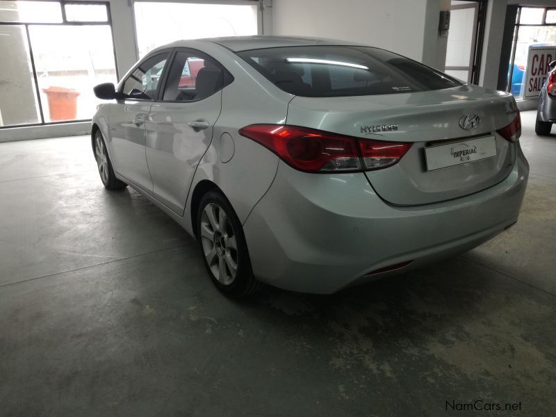 Hyundai Elantra 1.8 Gls/executive in Namibia