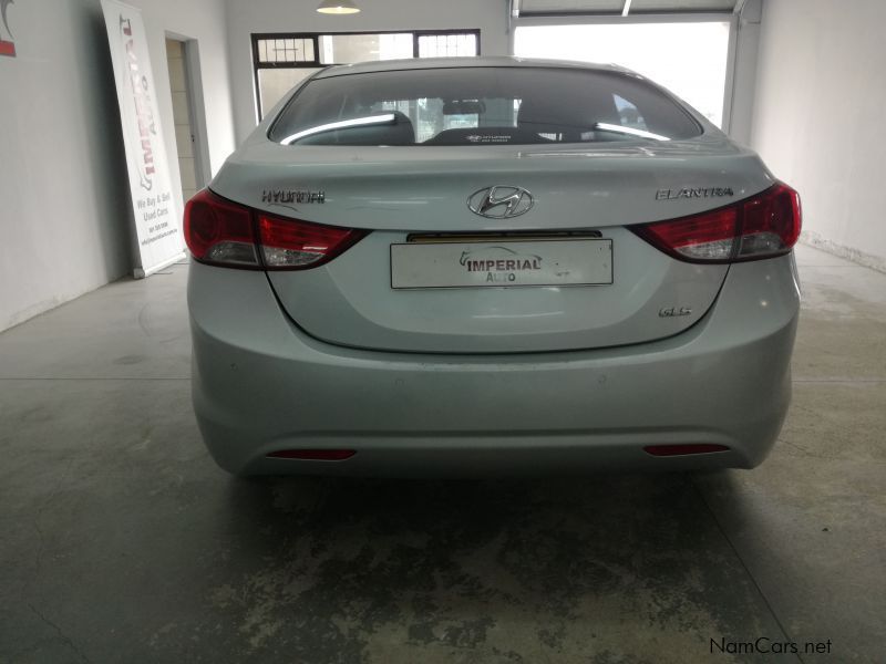 Hyundai Elantra 1.8 Gls/executive in Namibia