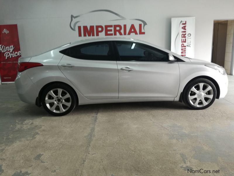 Hyundai Elantra 1.8 Gls/executive in Namibia