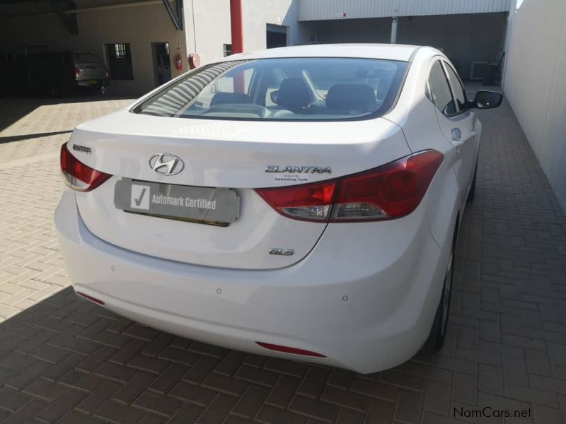 Hyundai Elantra 1.8GLS Executive in Namibia