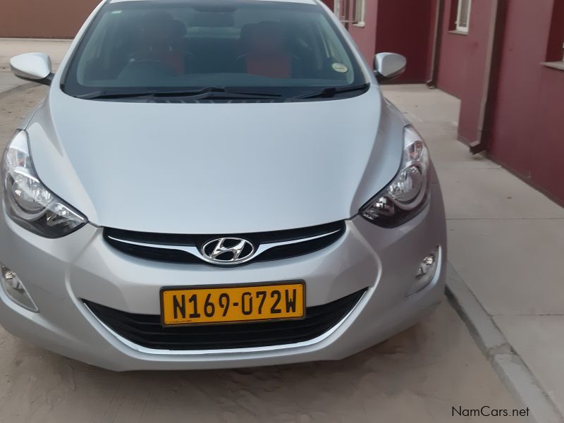 Hyundai Elantra GLS in Namibia