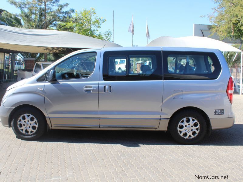 Hyundai H1 2.5CDI A/T in Namibia