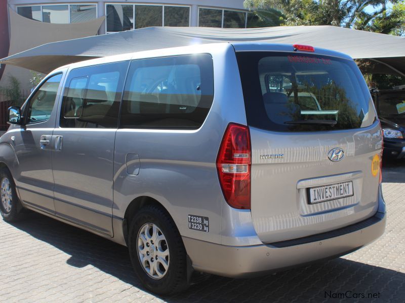 Hyundai H1 2.5CDI A/T in Namibia