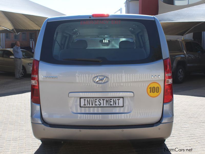 Hyundai H1 2.5CDI A/T in Namibia