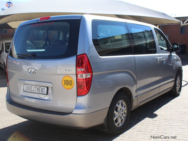 Hyundai H1 2.5CDI A/T in Namibia