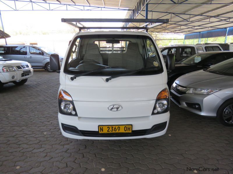 Hyundai H100 BAKKIE 2600 DROPSIDE in Namibia