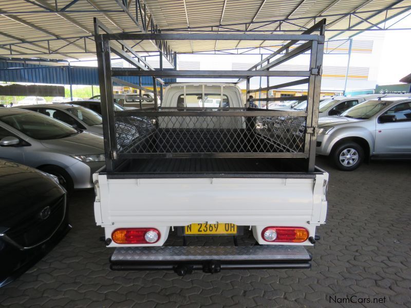 Hyundai H100 BAKKIE 2600 DROPSIDE in Namibia