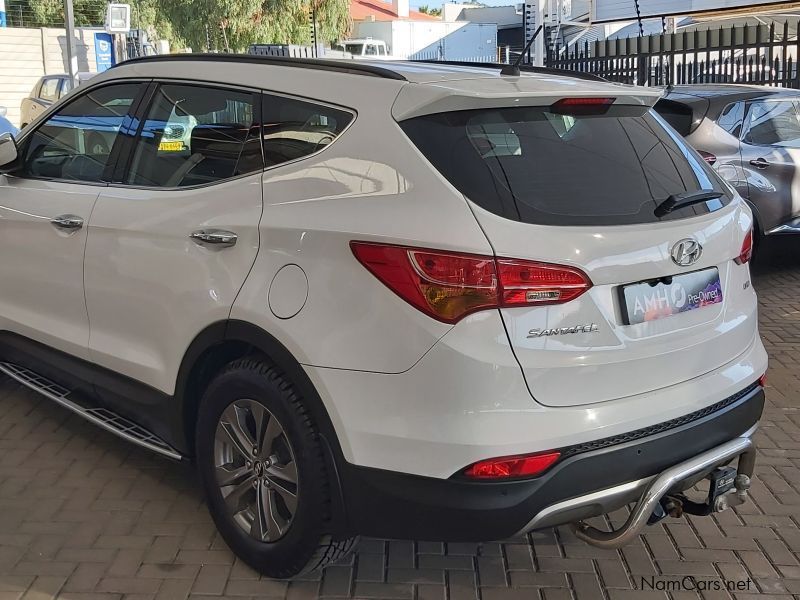 Hyundai Santa Fe in Namibia