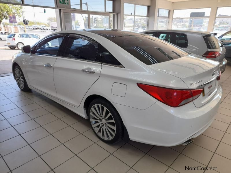 Hyundai Sonata 2.4 Gdi At in Namibia