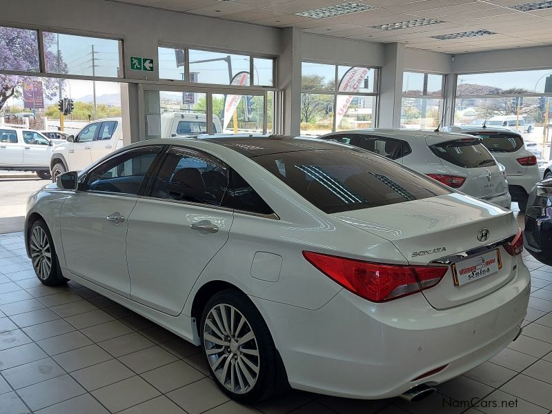 Hyundai Sonata 2.4 Gdi Elite A/t in Namibia