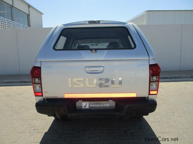 Isuzu KB 2.5 D/C 4X4 MT in Namibia