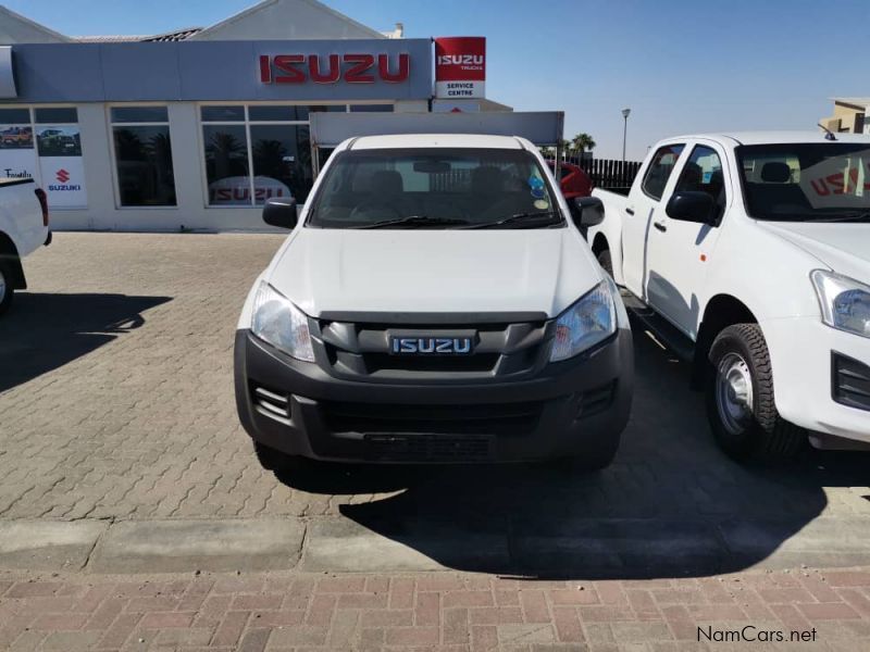 Isuzu KB 240 Fleetside S/C in Namibia