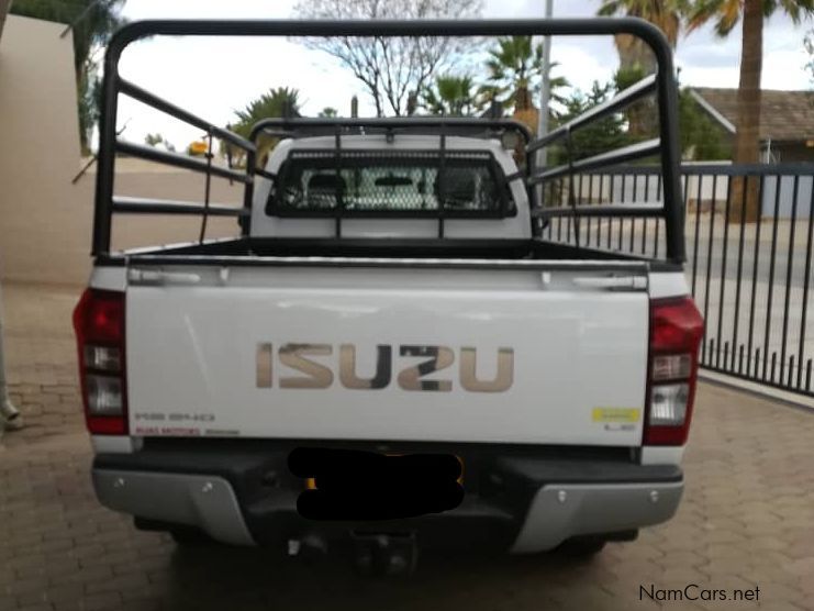 Isuzu KB 240 LE, LWB in Namibia