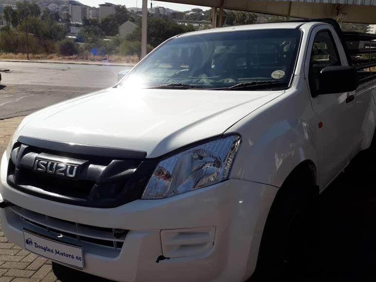 Isuzu KB 250D Leed Fleetside P/U S/C in Namibia