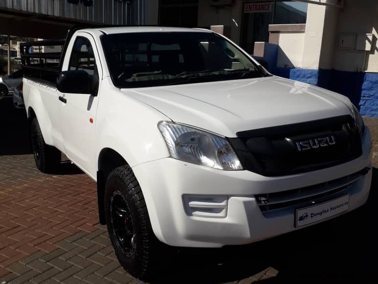 Isuzu KB 250D Leed Fleetside P/U S/C in Namibia