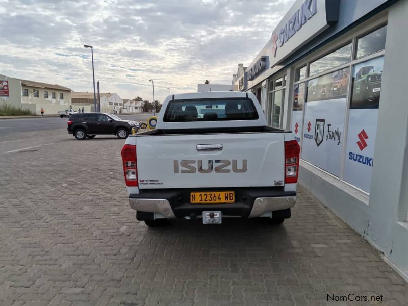 Isuzu KB 300 4x4 LX in Namibia