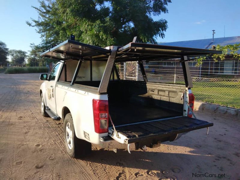 Isuzu KB 300 4x4 Single Cab LX in Namibia