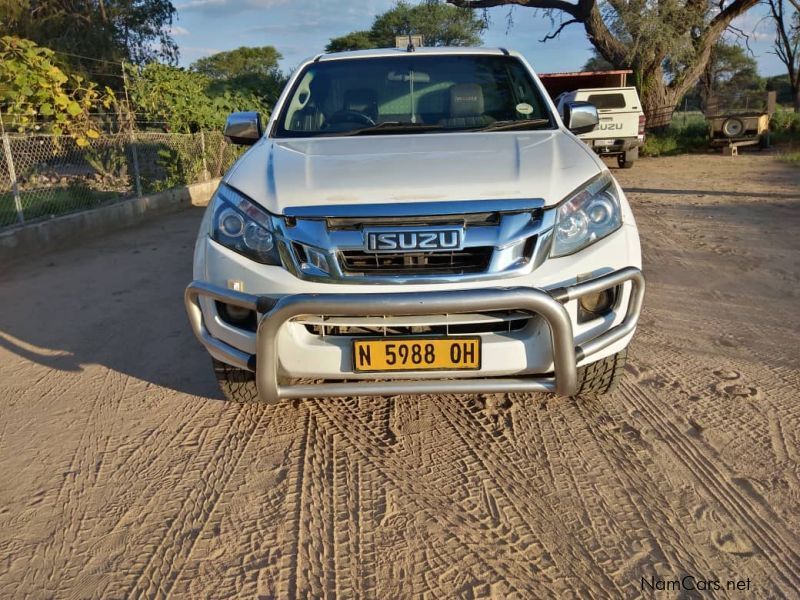 Isuzu KB 300 4x4 Single Cab LX in Namibia