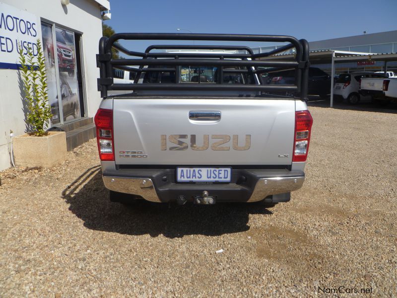 Isuzu KB 300 D-TEQ 4x2 D/CAB LX in Namibia