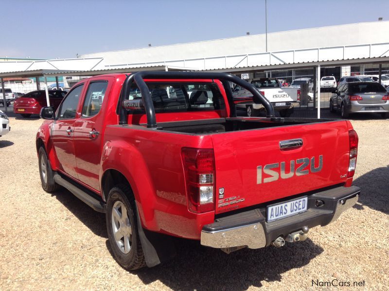 Isuzu KB 300 D-TEQ 4x2 D/CAB LX in Namibia