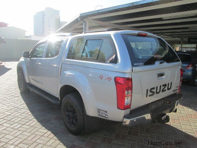 Isuzu KB 300 D-Teq LX D/C in Namibia