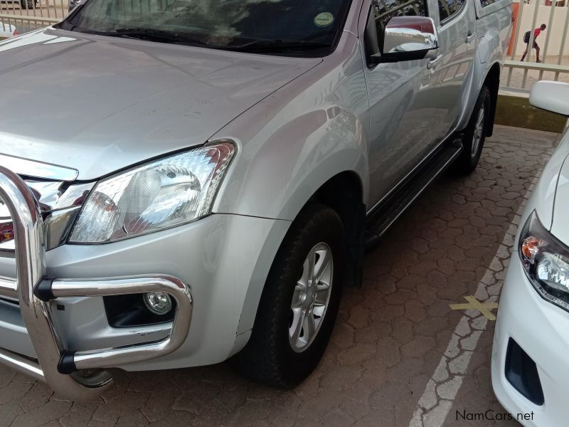 Isuzu KB series 2.5TD in Namibia