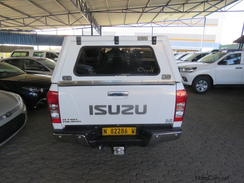 Isuzu KB300 LE D-TEQ 4X4 D/CAB in Namibia