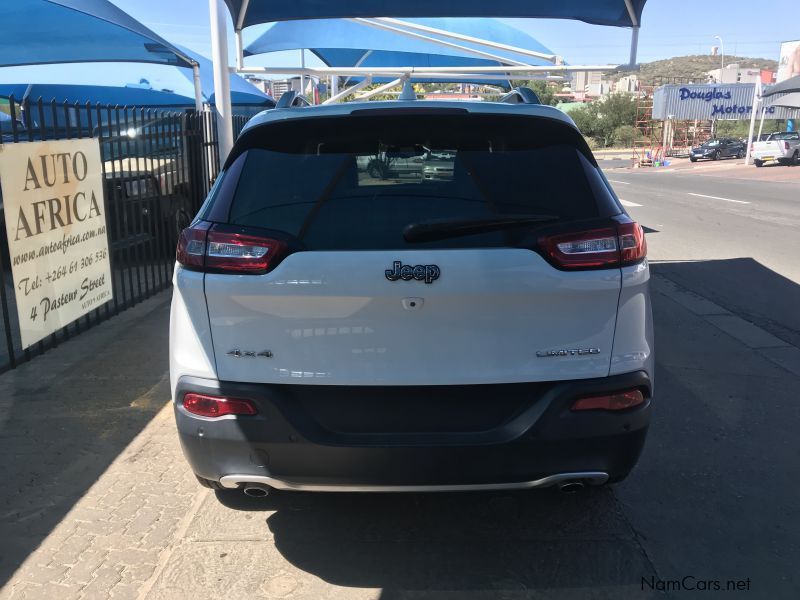 Jeep Cherokee 3.2 V6 Limited AWD A/T in Namibia