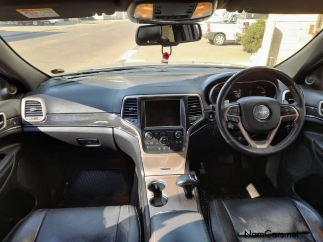 Jeep Grand Cherokee 5.7 V8 Overland in Namibia