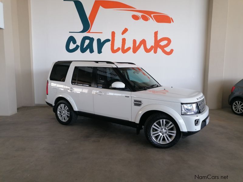 Land Rover Discovery 4 3.0 TD V6 HSE in Namibia