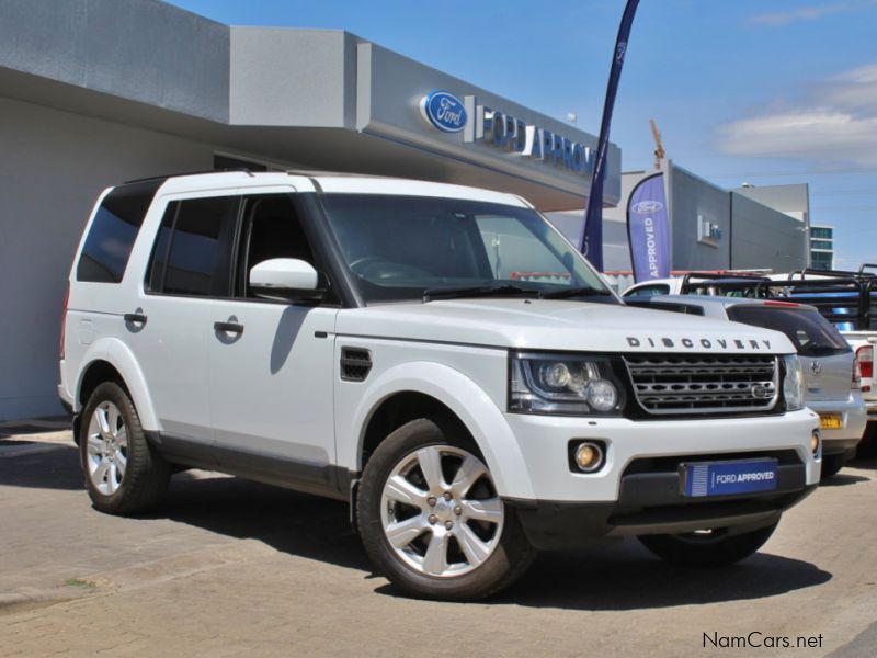 Land Rover Discovery 4 5.0V8 HSE in Namibia