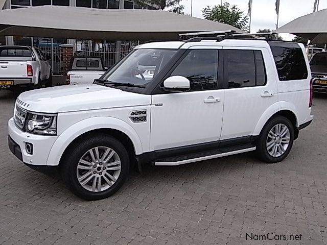 Land Rover Discovery 4 SCV6 HSE in Namibia