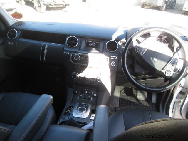 Land Rover Discovery 4 TD/SD V6 S in Namibia