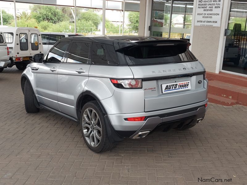 Land Rover Range Rover Evoque SI4 in Namibia