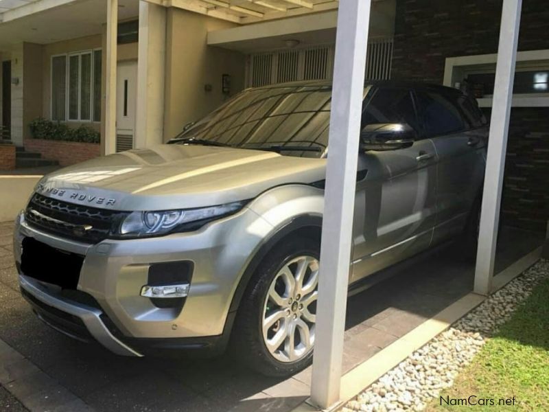 Land Rover Range Rover SI4 Dynamic in Namibia