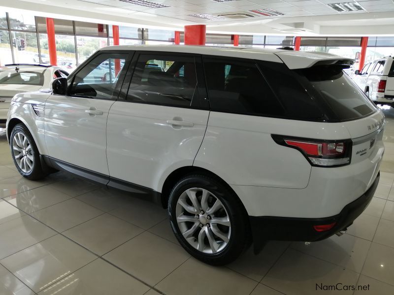 Land Rover Range Rover Sport 3.0 Sdv6 Hse in Namibia