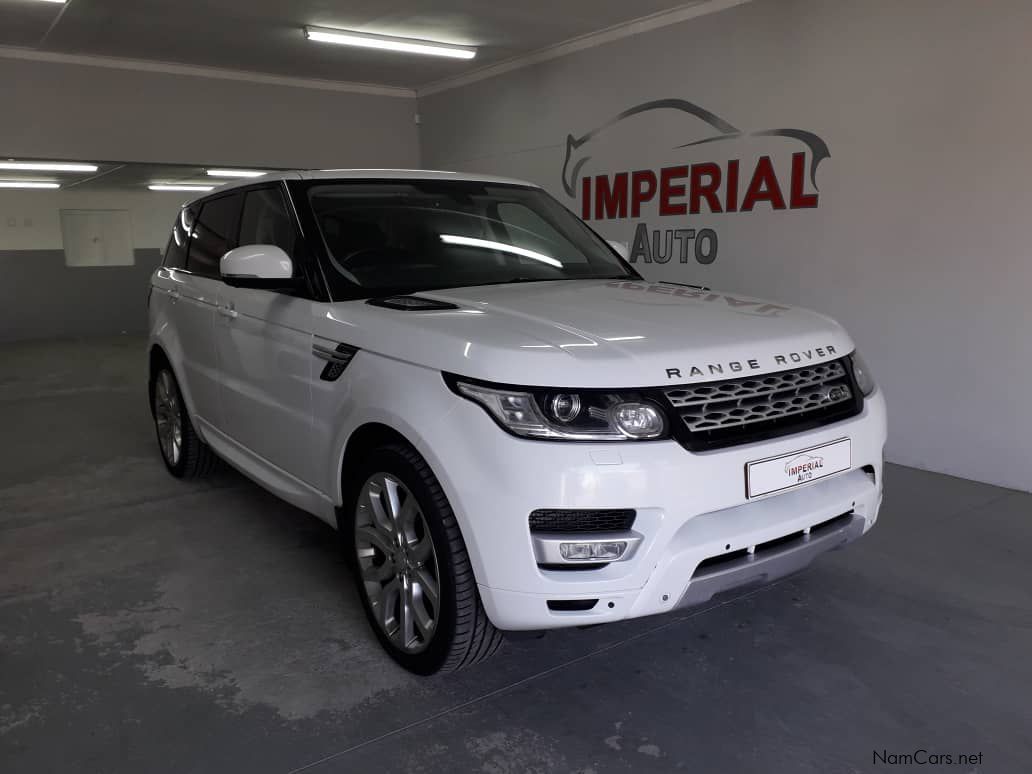 Land Rover Range Rover Sport 4.4 in Namibia