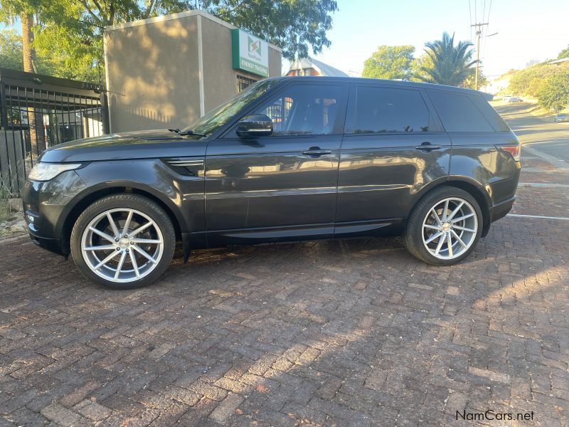 Land Rover Range Rover sport 3.0V6 in Namibia