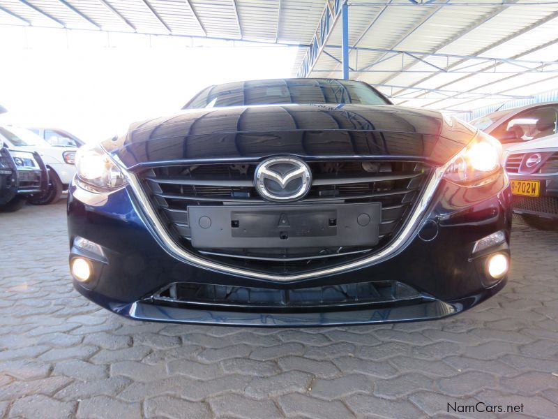 Mazda 3 DYNAMIC 5 DOOR 1.6 DEPOSIT ASSISTANCE in Namibia