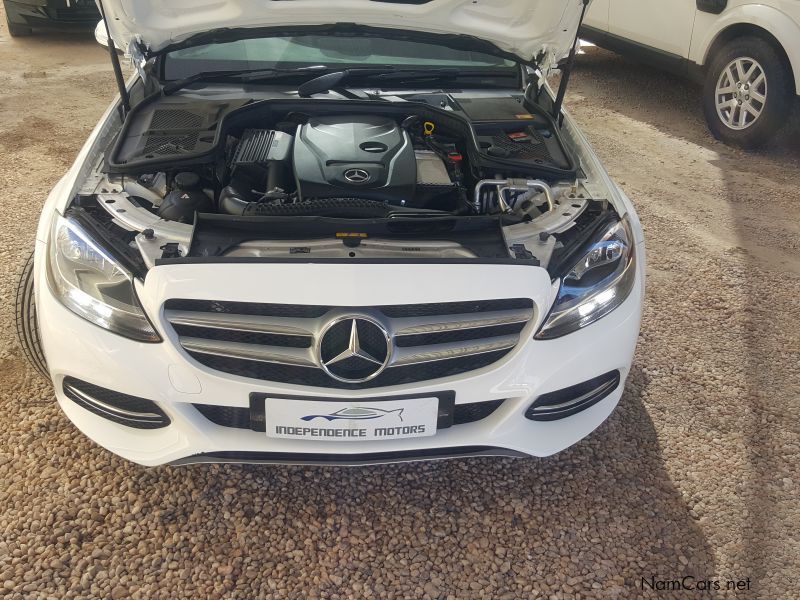 Mercedes-Benz C250 AUTO AVANTGARDE in Namibia