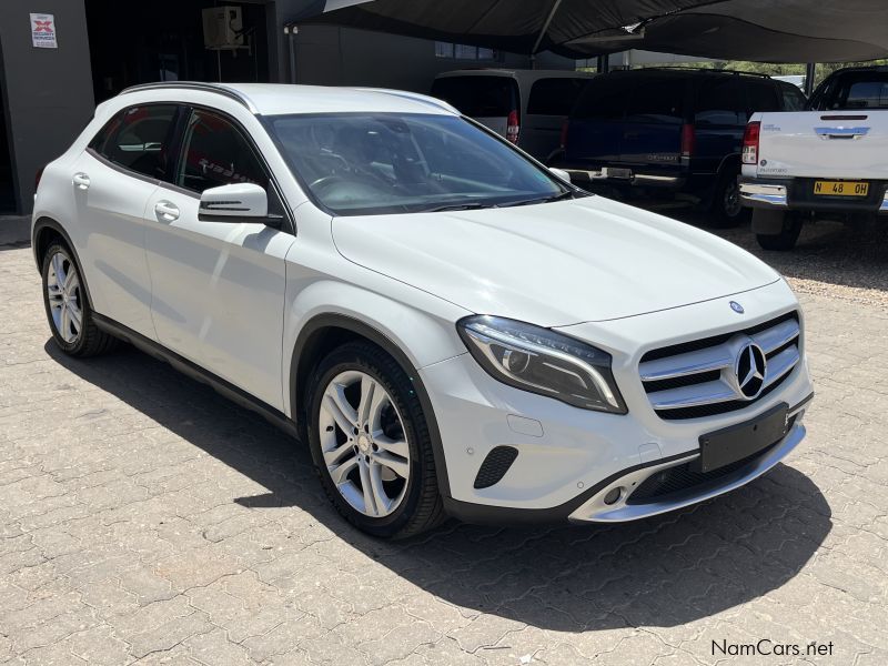 Mercedes-Benz GLA 220D 4MATIC in Namibia