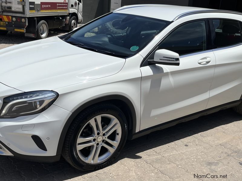 Mercedes-Benz GLA 220D 4MATIC in Namibia