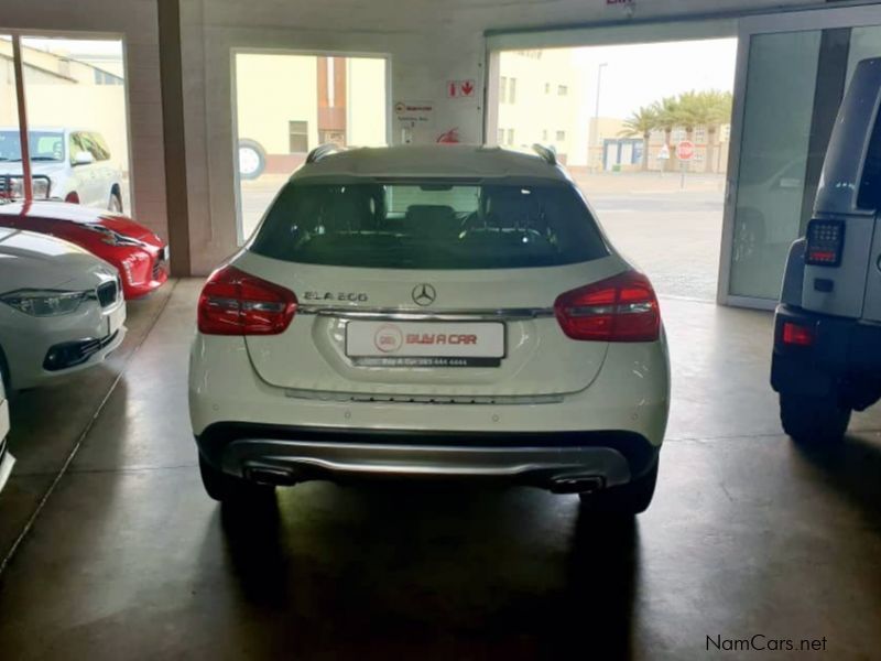 Mercedes-Benz GLA200 in Namibia