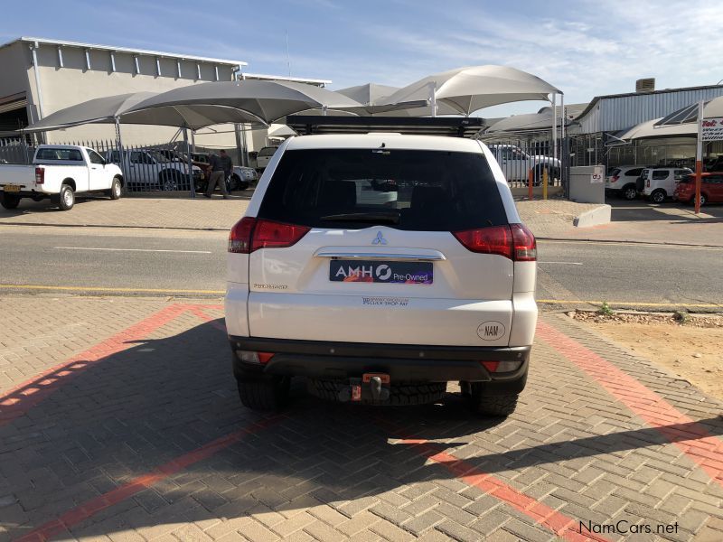 Mitsubishi Pajero 2.5 Sport in Namibia