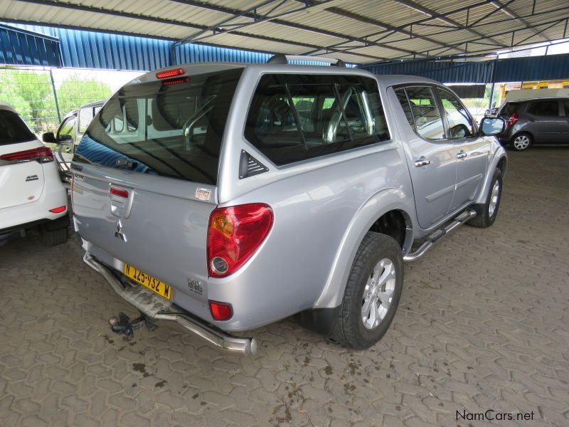 Mitsubishi TRITON 2.5 Di-D D/CAB 4X4 in Namibia