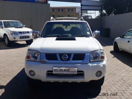 Nissan NP300  D/C 2.5 4x4 in Namibia